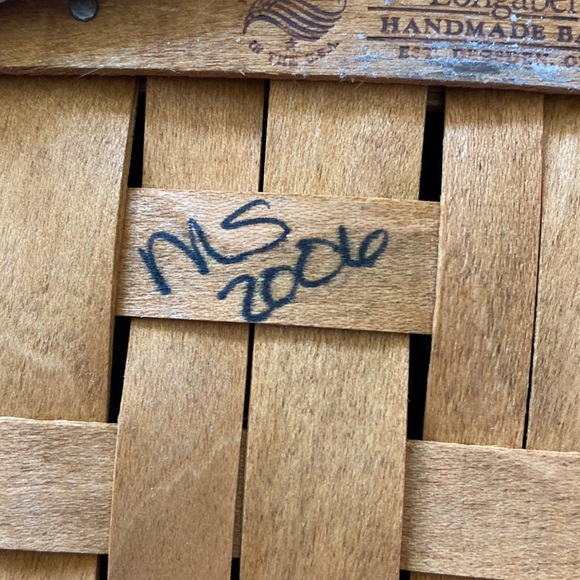 Longaberger basket and mini loaf dish - Picture 5 of 5